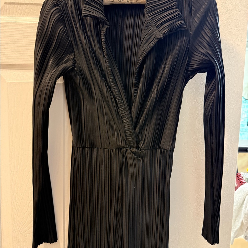PrettyLittleThing Black Pleated Jumpsuit